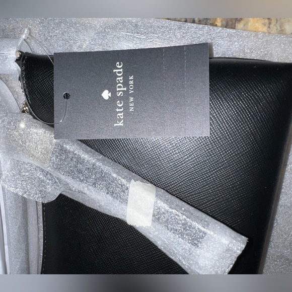 NWT KATE SPADE SADIE CROSSBODY IN BLACK MADE OF Saffiano Leather. - Picture 14 of 15